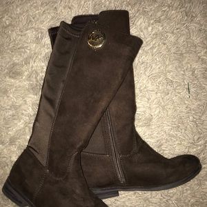 Michael Kors girls size 1 boots